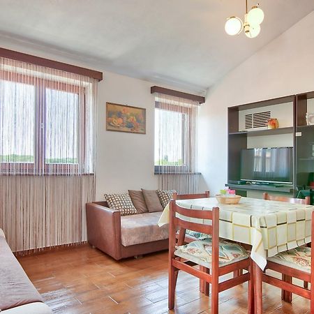 Apartment Maja Štinjan Extérieur photo